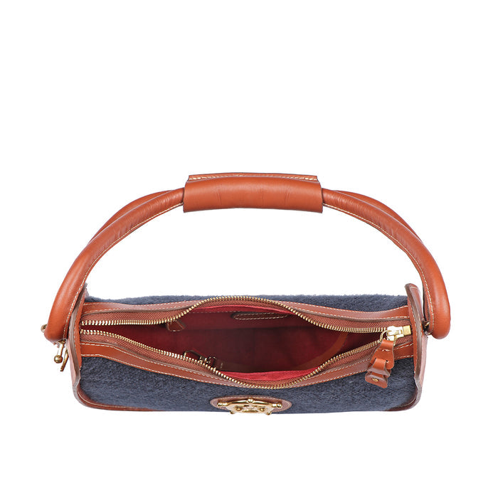 Gabrielle 01 M Leather Shoulder Bag