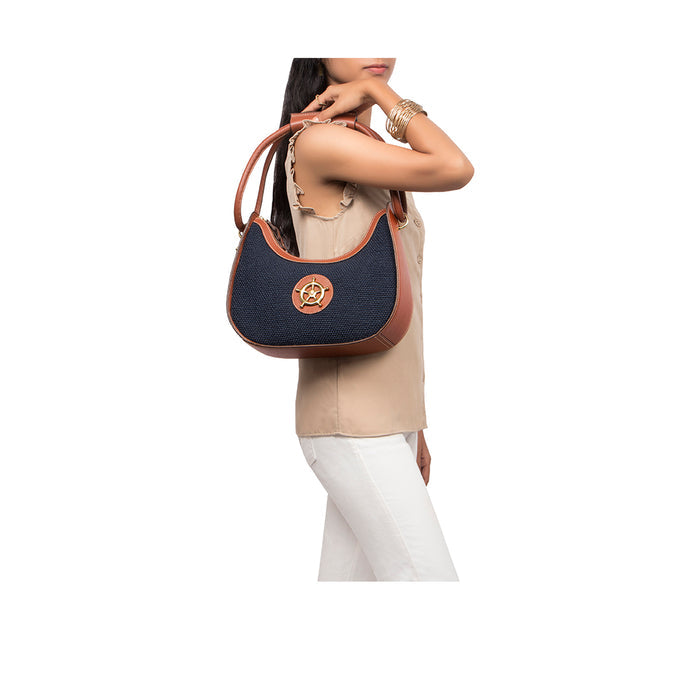 Gabrielle 01 M Leather Shoulder Bag