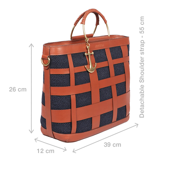 Gabrielle 03 L Leather Basket Bag