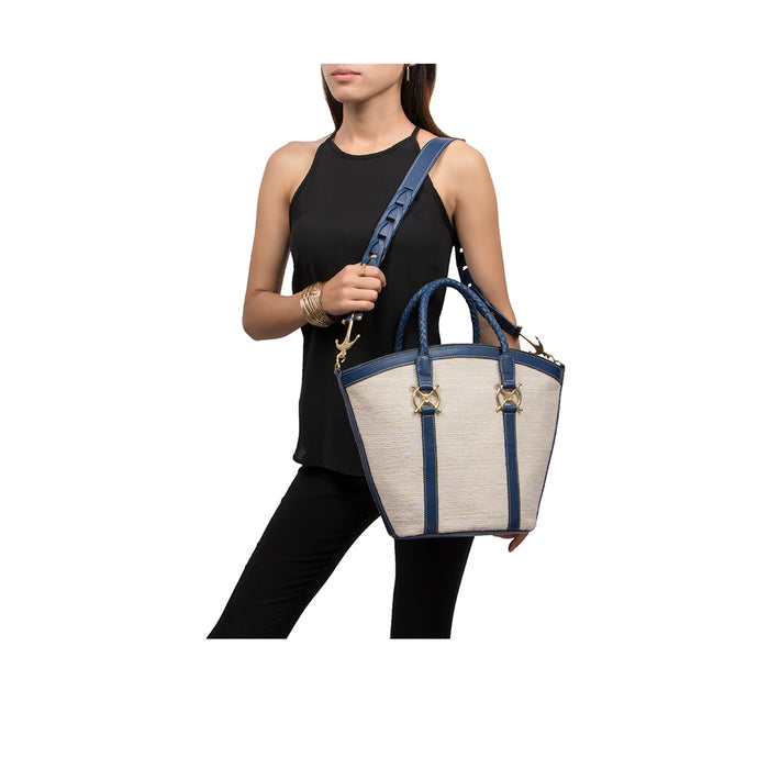 Gabrielle 04 L Leather Crossbody