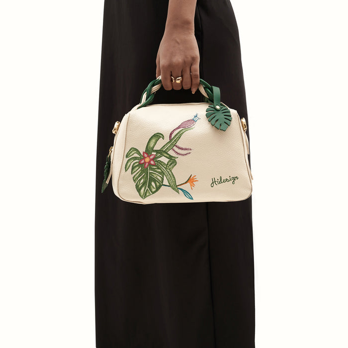 Garden 01 White Leather Sling Bag
