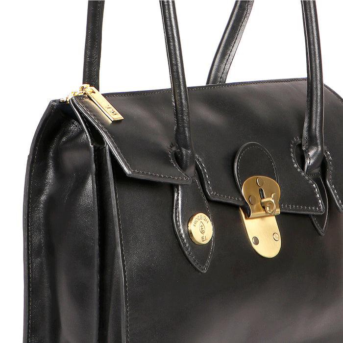 Growth - 03 Black Leather Shoulder Bag