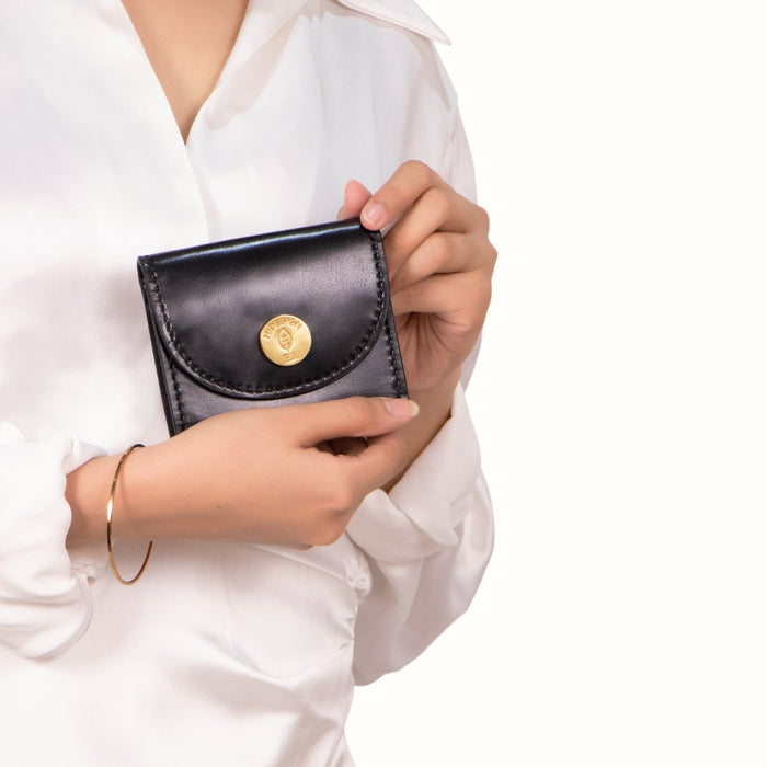 Growth - W1 Black Leather Trifold Wallet