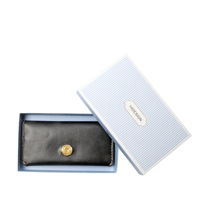 Growth - W2 Black Leather Bi-Fold Wallet