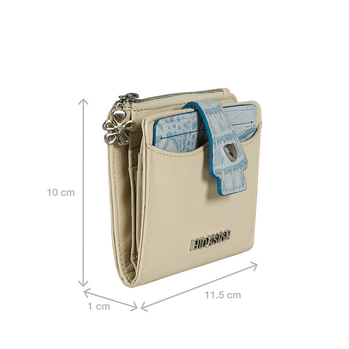 Jeju - W2 White Leather Bi-Fold Wallet