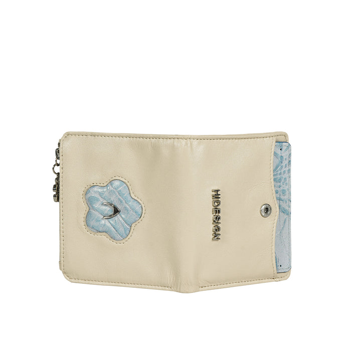 Jeju - W2 White Leather Bi-Fold Wallet