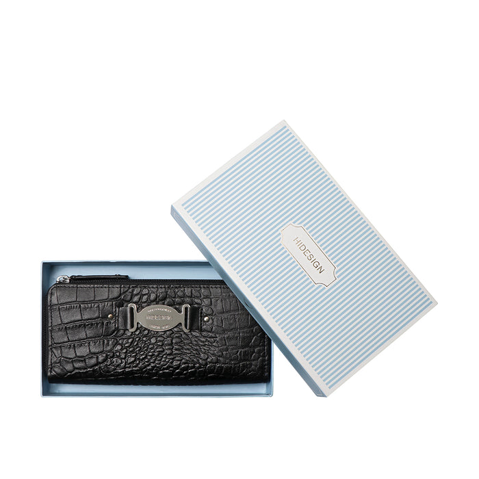 Jewel W2 Black Leather Zip Around Wallet