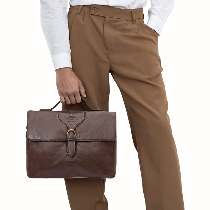 Juniper 01 E.I Brown Leather  Briefcase