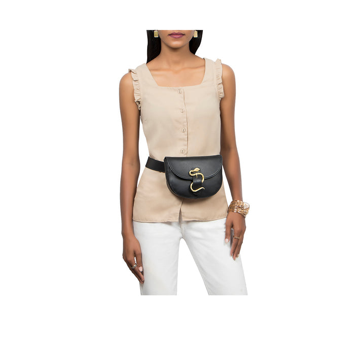 Kalinga 04 Black Leather Belt Bag