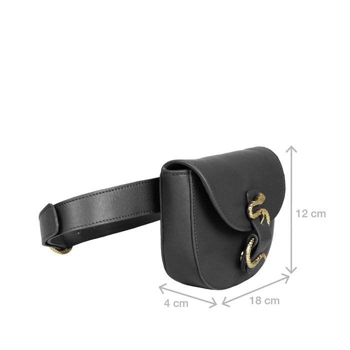 Kalinga 04 Black Leather Belt Bag