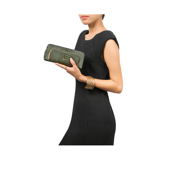 Katniss W1 Sb Green Leather Zip Around Wallet