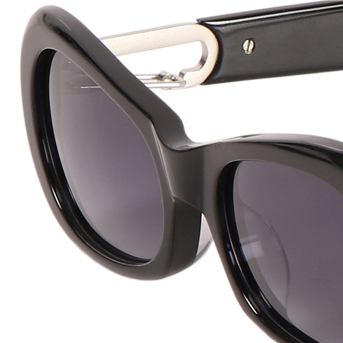 Laguna Women's Black Retro Oval Sunglasses