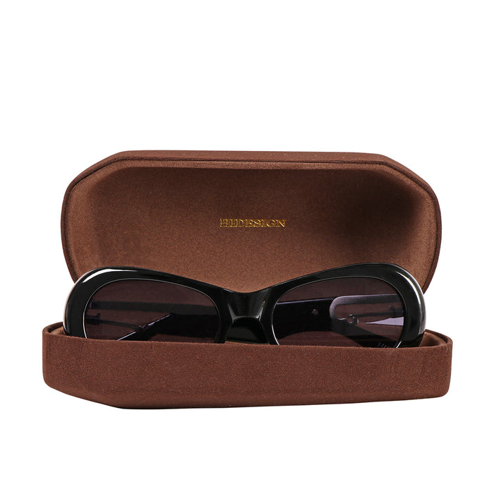 Laguna Women's Black Retro Oval Sunglasses