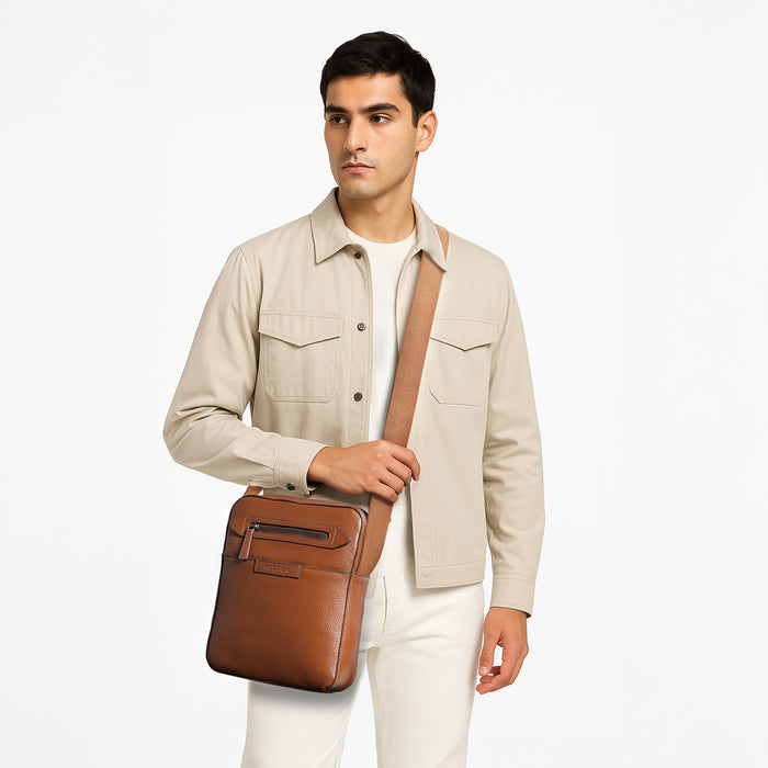 Mackenzie 02 Sb Tan Leather  Crossbody