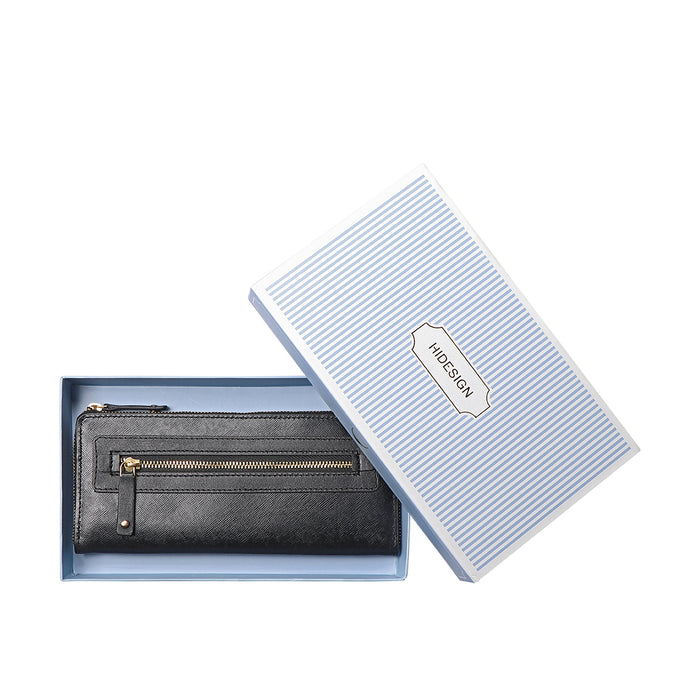 Maine W1 Black Leather Zip Around Wallet