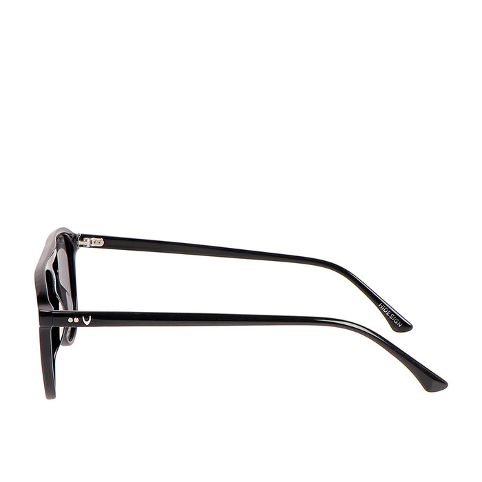 Malibu Men's Black Wayfarer Sunglasses