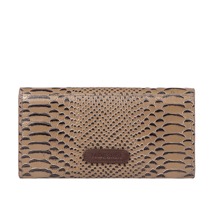 Mandy W5 White Leather Clutch Wallet