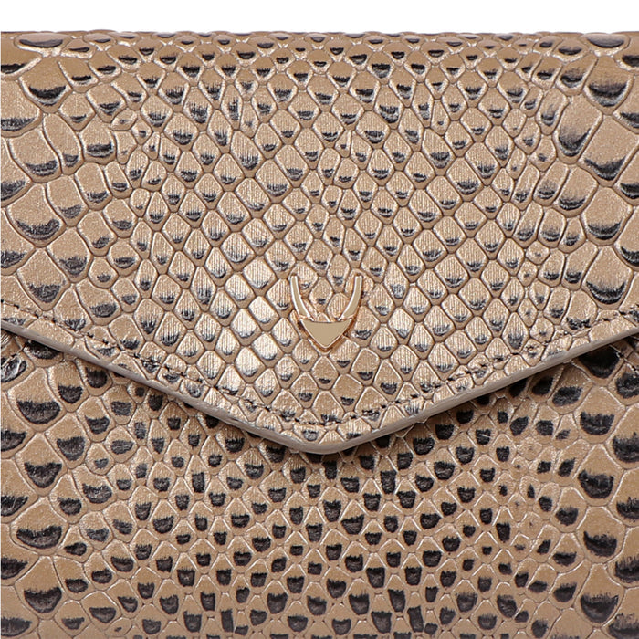Mandy W5 White Leather Clutch Wallet