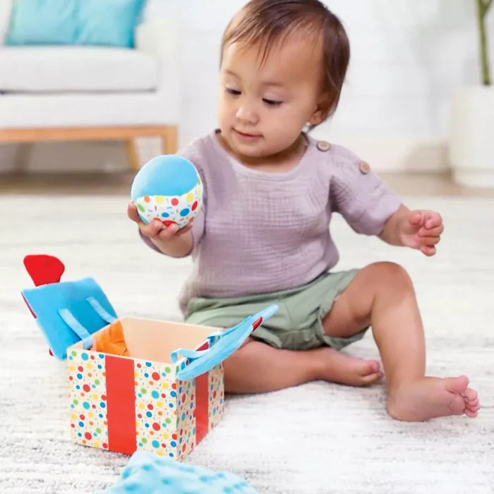 Melissa & Doug - Wooden Surprise Gift Box