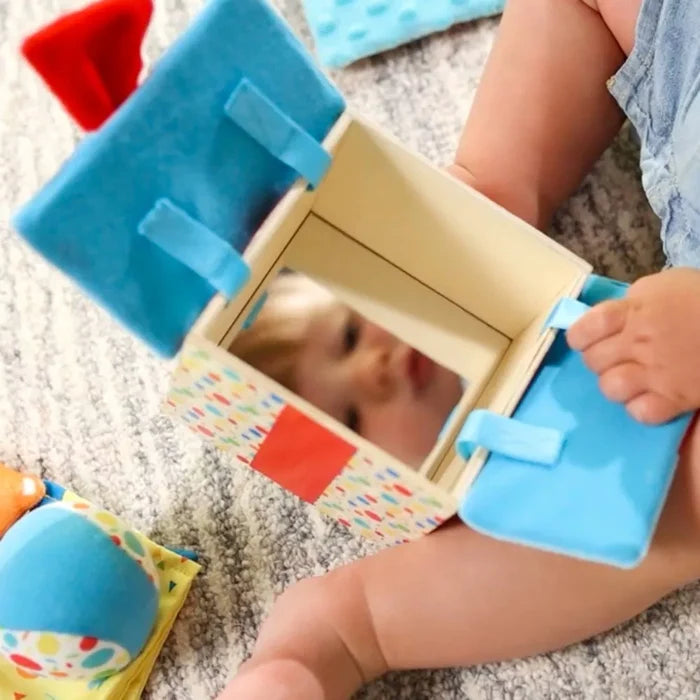Melissa & Doug - Wooden Surprise Gift Box