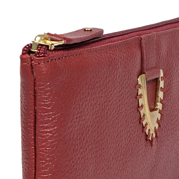 Mendoza W7 Red Leather Zip Around Wallet