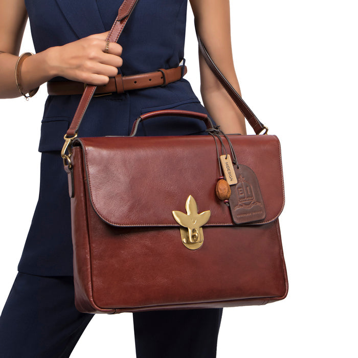 Nurture 02 L Leather Briefcase