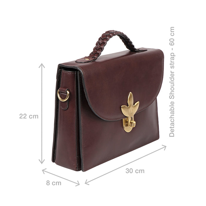 Nurture 03 M Leather Shoulder Bag