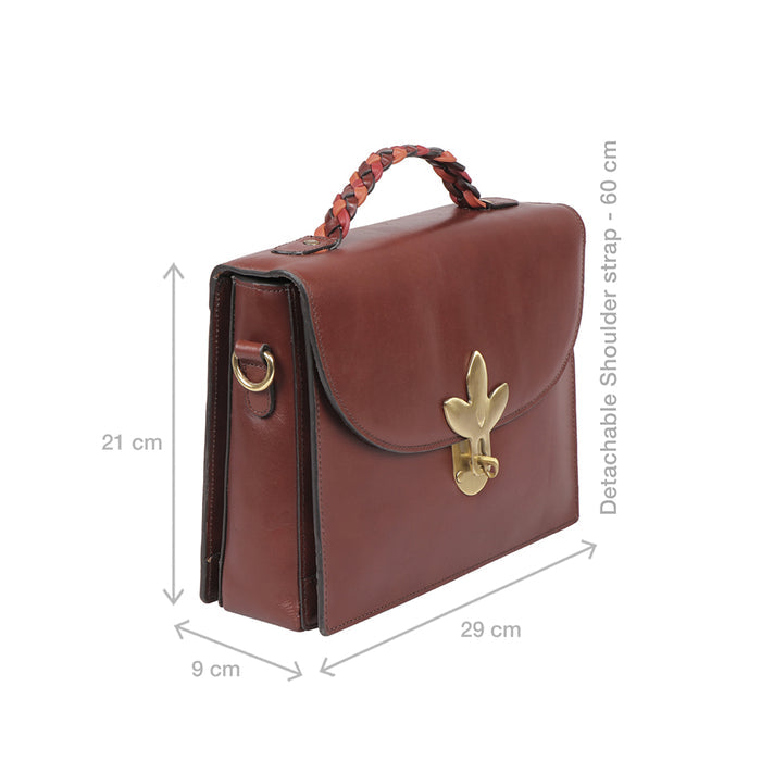 Nurture 03 M Leather Shoulder Bag
