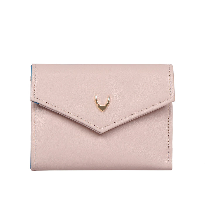 Oona W1 Beige Leather Trifold Wallet