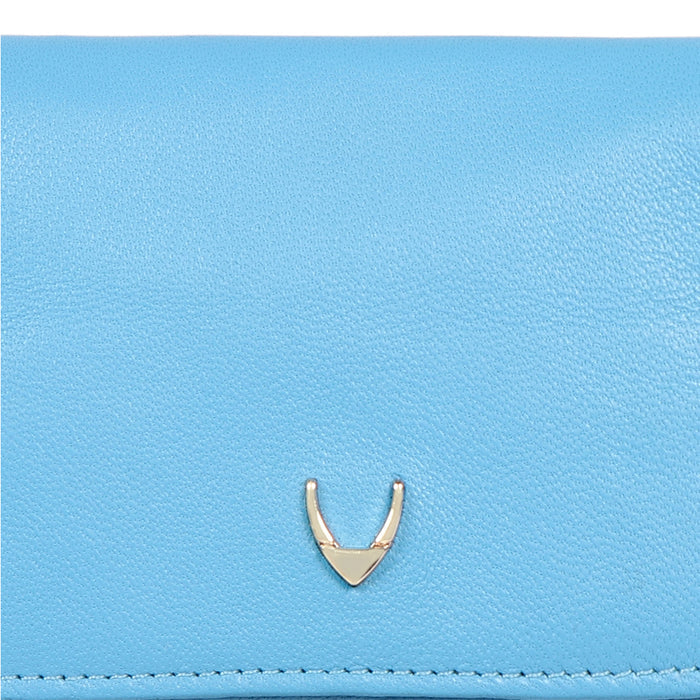 Oona W5 Blue Leather Trifold Wallet