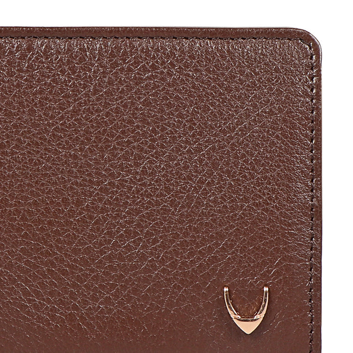 Oshunw2 Brown Leather Bi-Fold Wallet