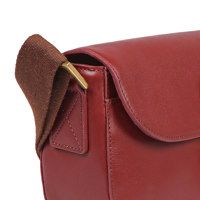 Pampas 02 Marsala Leather Sling Bag