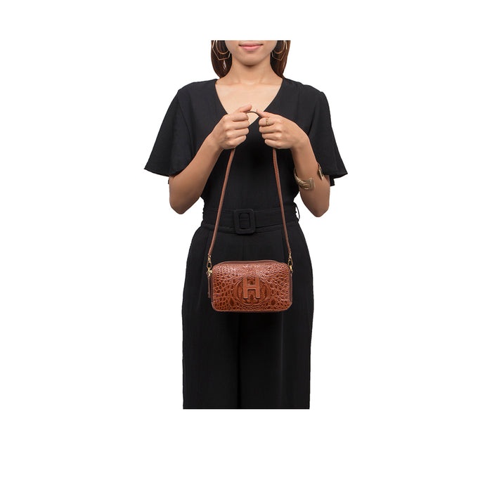 Panama 01 Tan Leather Crossbody