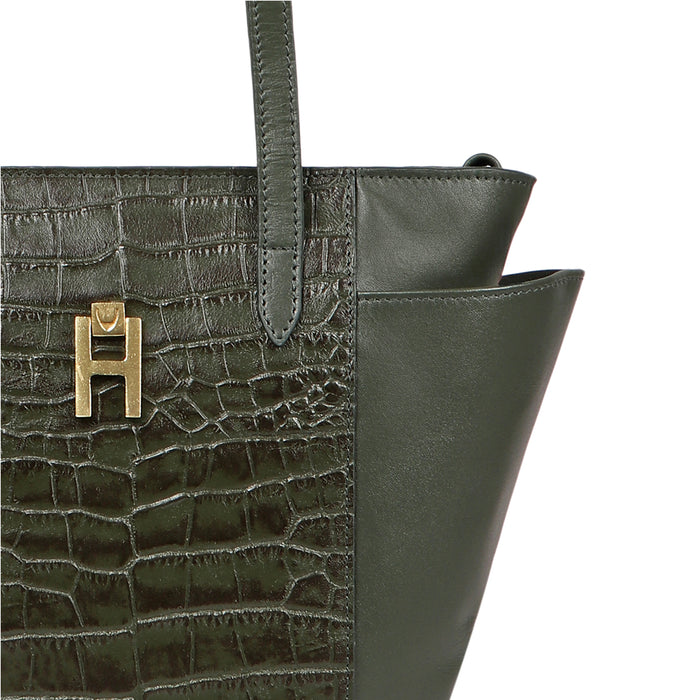 Peru 09 Green Leather Tote Bag