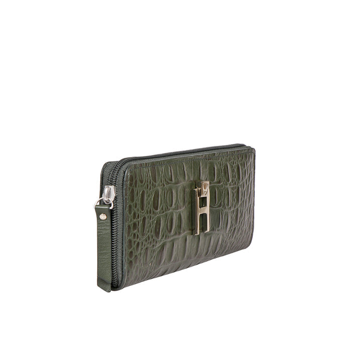 Peru W1 Green Leather Zip Around Wallet