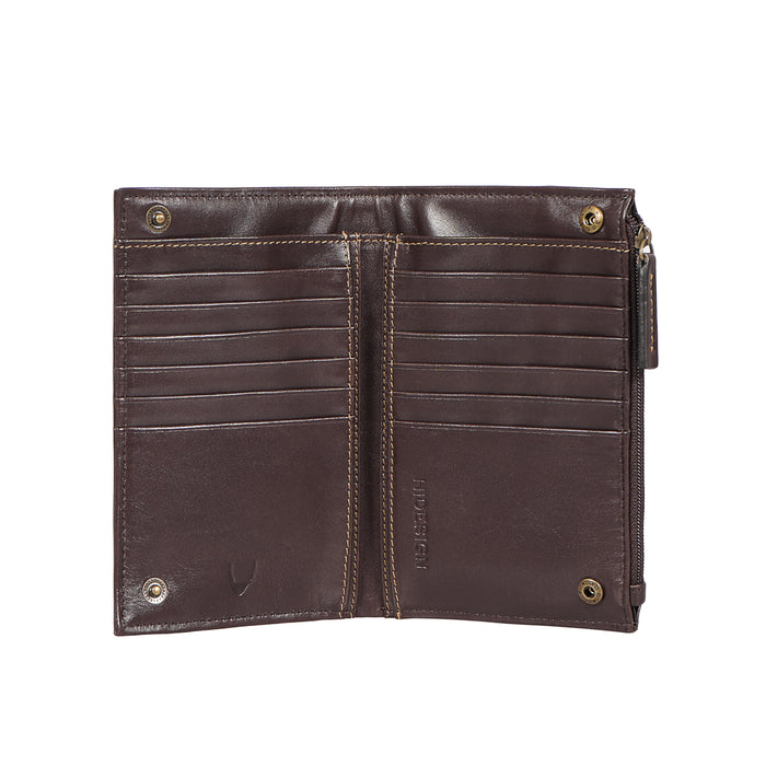 Peyote W1 Brown Leather Passport Holder