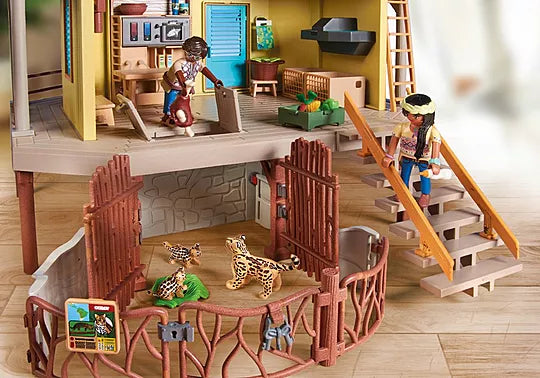 Playmobil - Animal Clinic (71007)