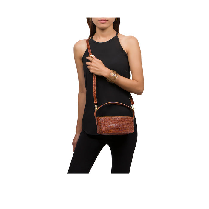 Rosario 06 Tan Leather Crossbody