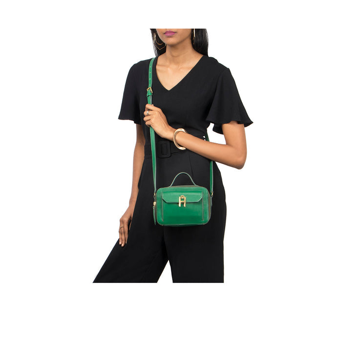 Sangria 01 Green Leather Satchel