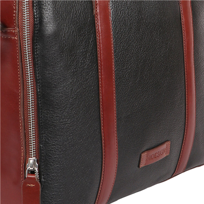 Scooter 05 Black Leather  Messenger Bag