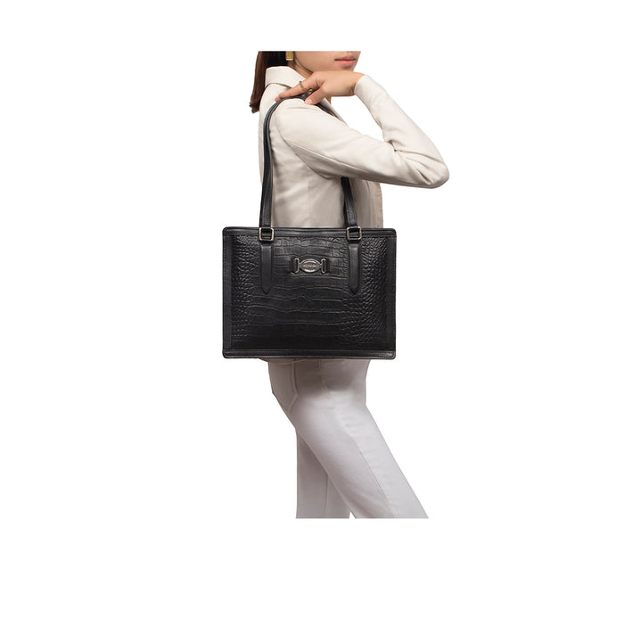 Selena 02 Black Leather Shoulder Bag