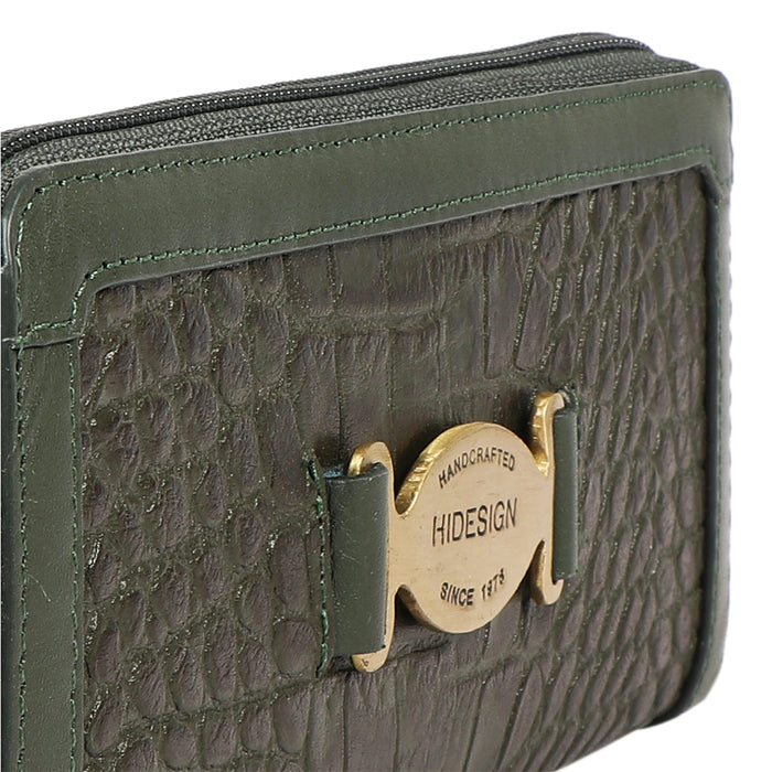 Selena W1 Green Leather Zip Around Wallet