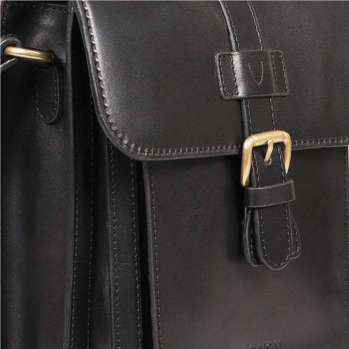 Sustain - 04 Black Leather  Crossbody