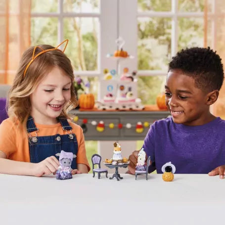 Sylvanian Families - Halloween Surprise Party Set