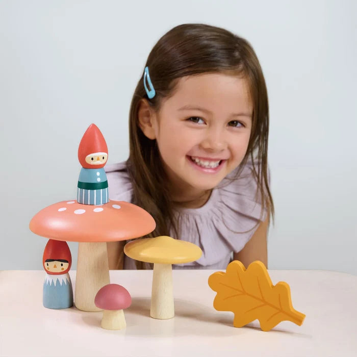 Tender Leaf Toys - Woodlands Gnome Family