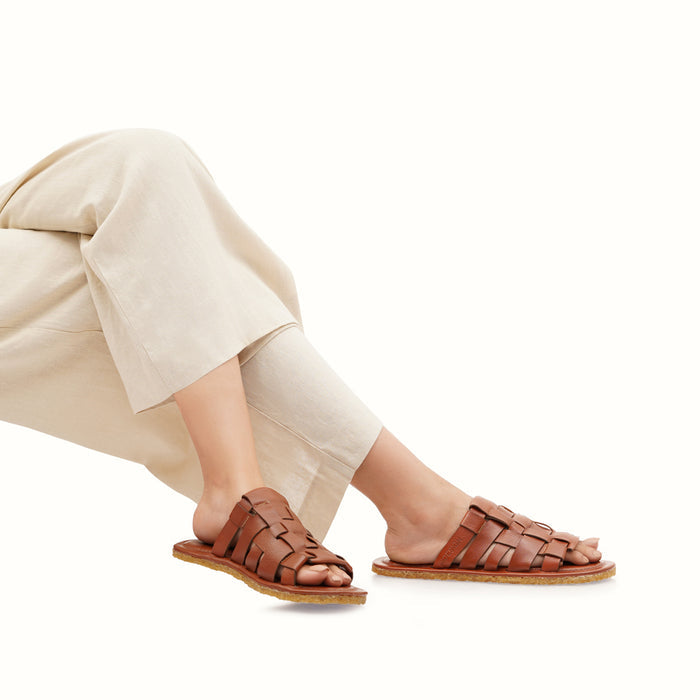Vail Women's Brown Leather Slides
