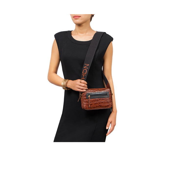 Valentine Tan Leather Crossbody