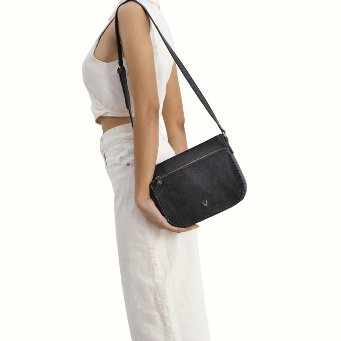 Valonia 03 Black Leather Sling Bag