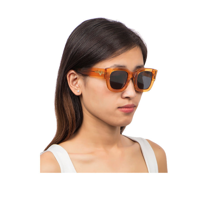 Ventura Unisex Tan Wayfarer Sunglasses