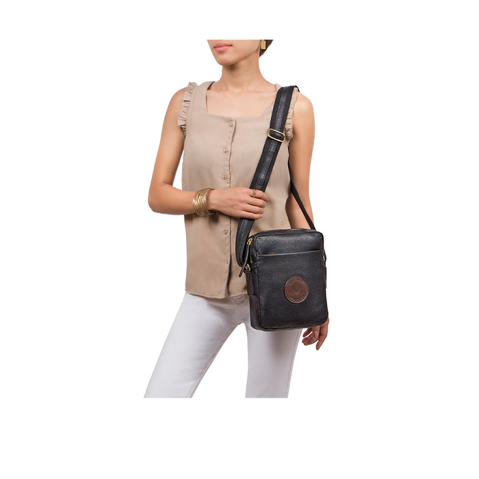 Vermont 02 M Leather Crossbody
